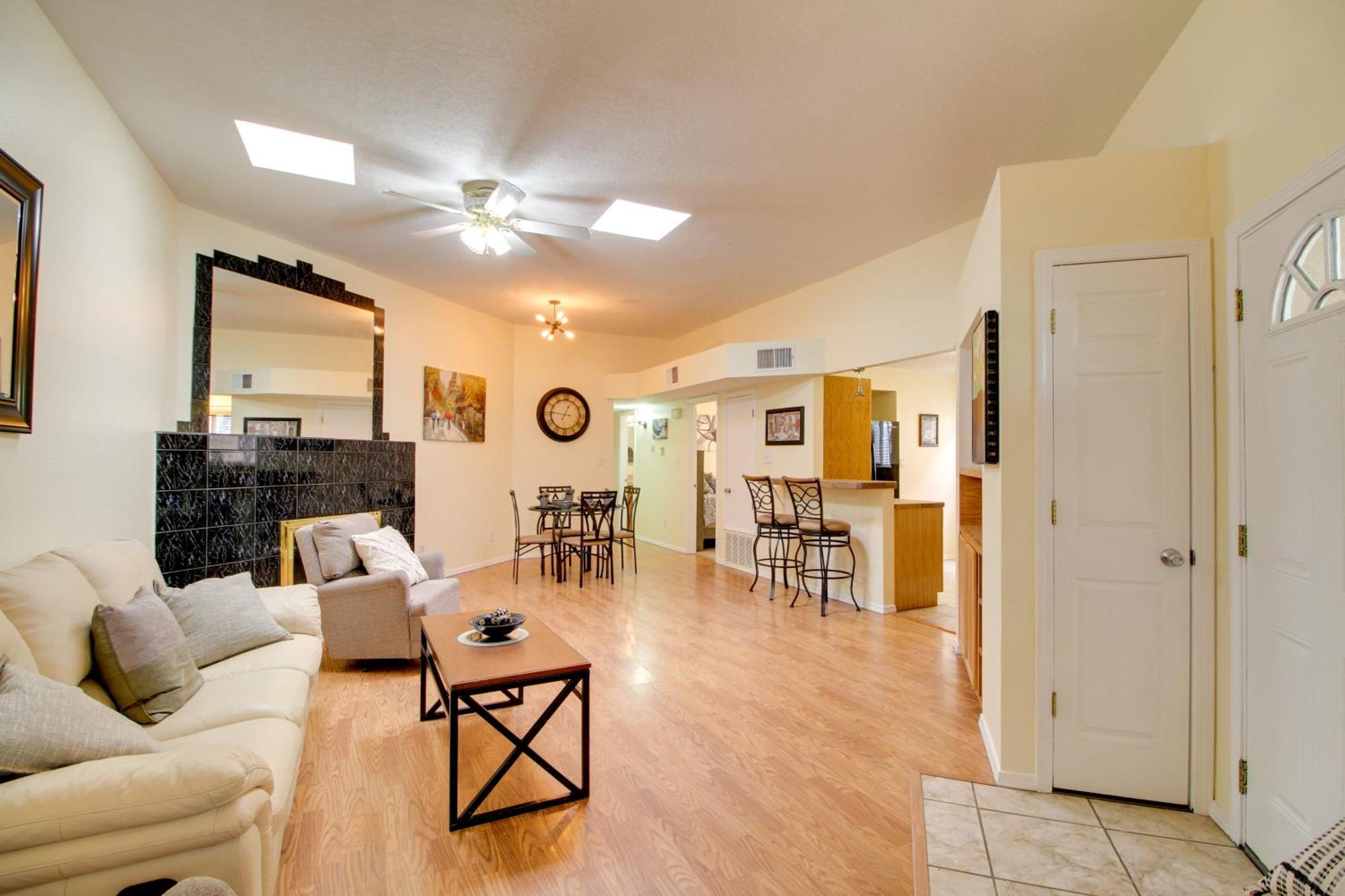 Comfy Albuquerque Townhome Less Than 6 Mi To Downtown מראה חיצוני תמונה